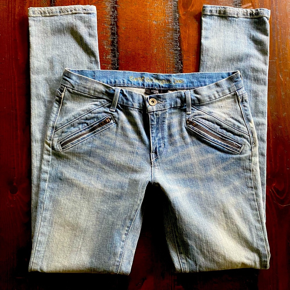 Levi’s skinny 421 jeans W 30 EUC